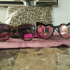 Bestey Johnson Cat eye heart shaped shades.